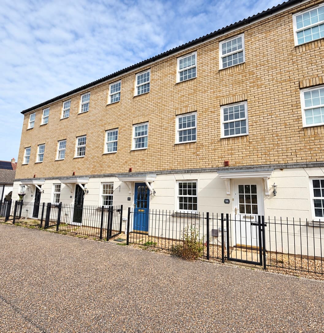 Brookfield Way, Lower Cambourne, CB23