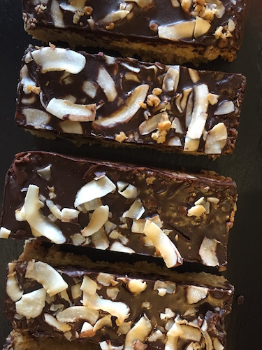 Rocky road slices