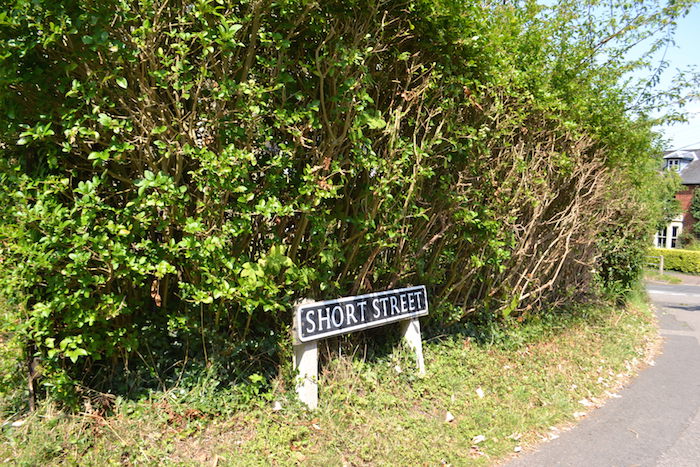 'Short Street' sign